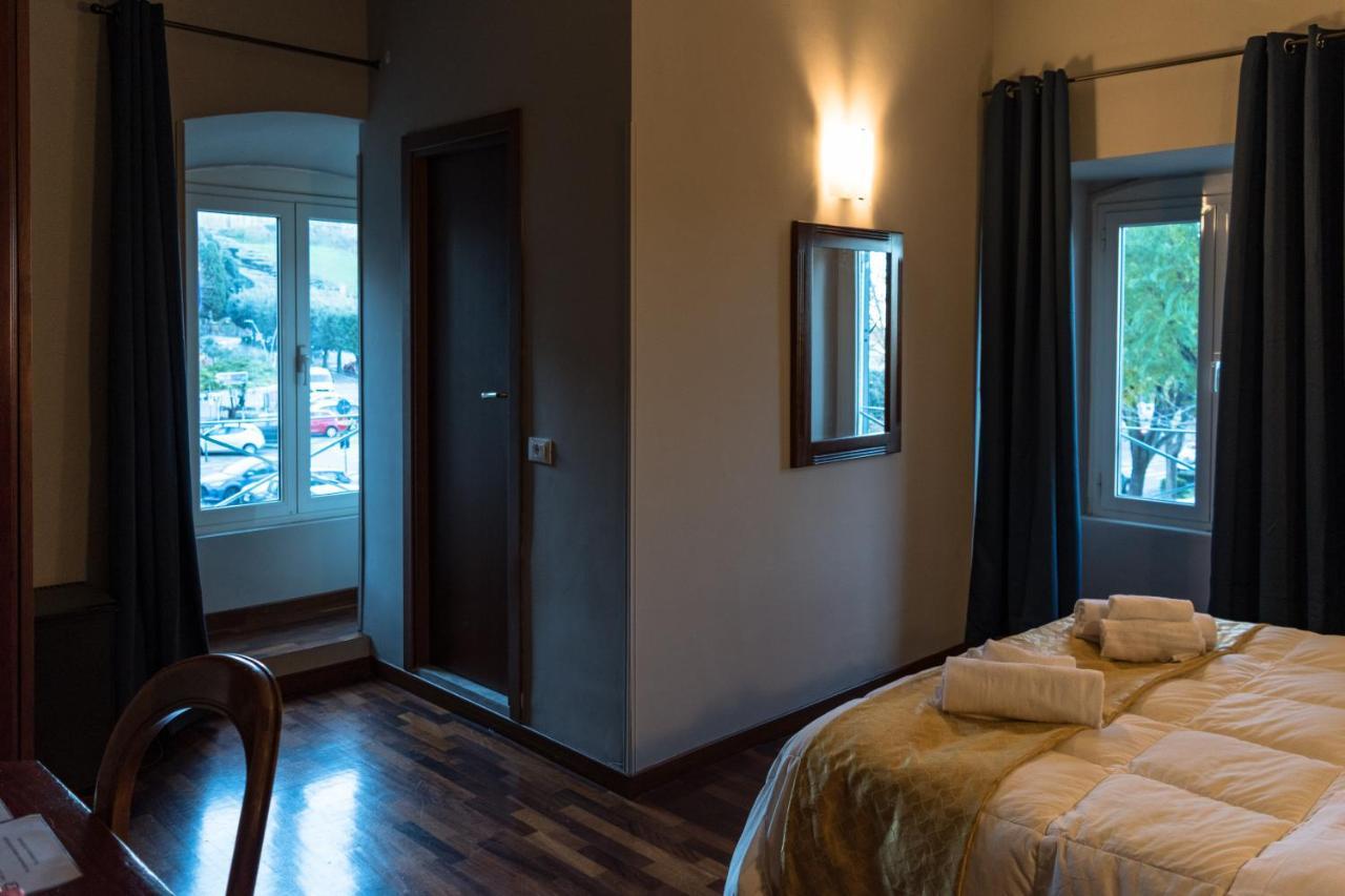 Antica Terrazza Frascati Bed & Breakfast Ngoại thất bức ảnh